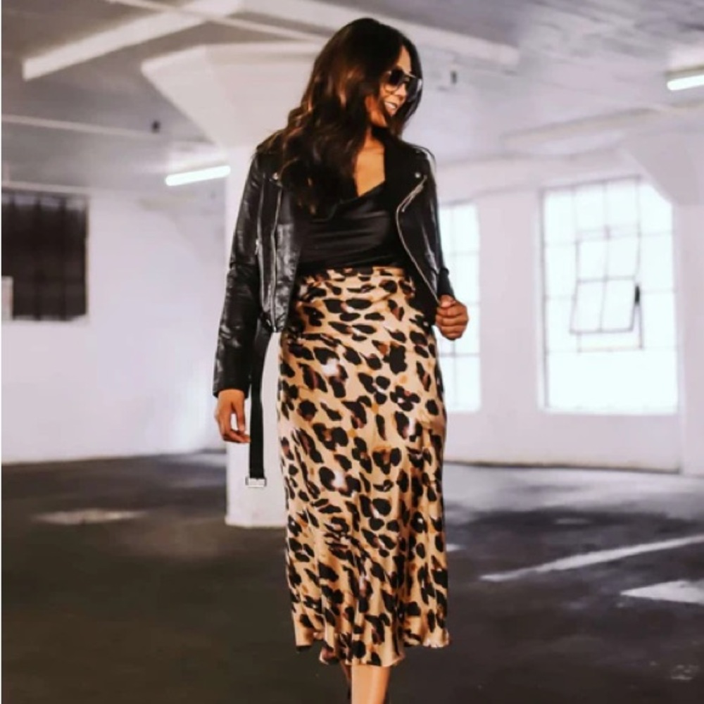 Wishlist Apparel Black and Brown Leopard Print Slip Midi Skirt New With Tags